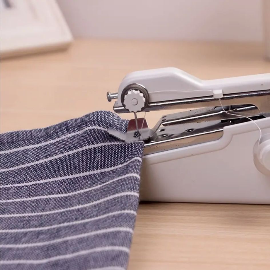 MINI MÁQUINA DE COSER PORTÁTIL DE MANO